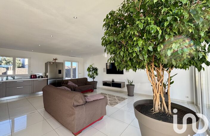 Vente Maison/villa 5 pièces — photo 2