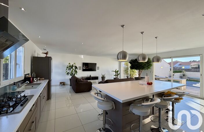 Vente Maison/villa 5 pièces — photo 4