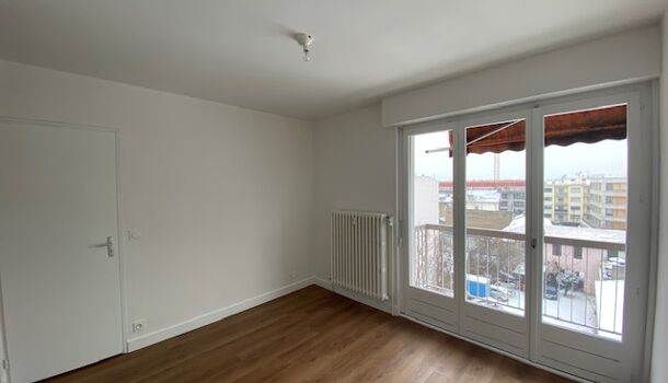 Local commercial 2 pièces  à louer Annemasse 74100