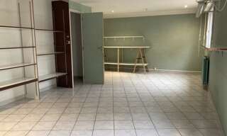 Bureau  74 m² à louer à Perpignan (66000)