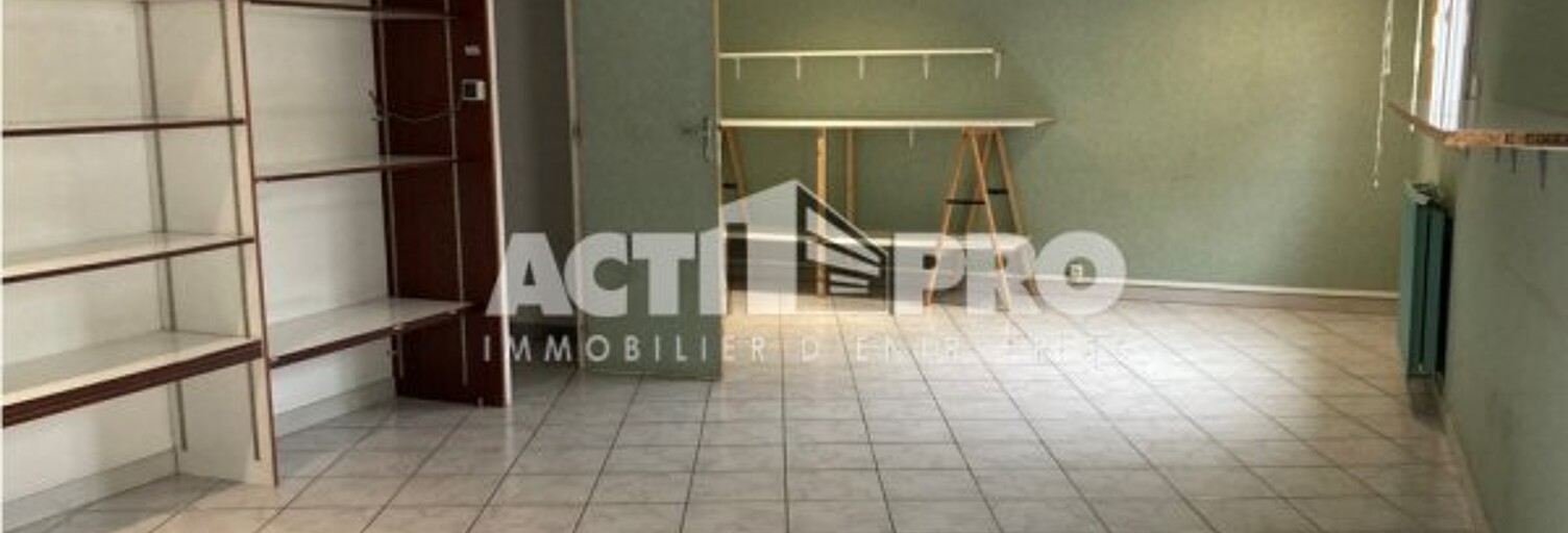 Bureau  74 m² à louer à Perpignan (66000)