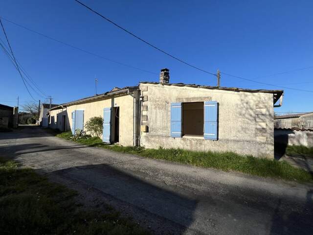Charentaise de 2 pièces principales — photo du bien