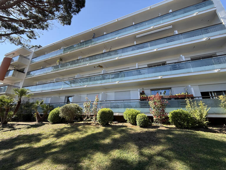 A SAISIR STUDIO CANNES BAS CALIFORNIE — photo 1