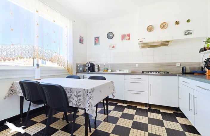 Maison de ville de 6 pièces principales — photo 3
