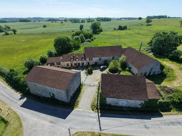 Domaine de 10 pièces principales — photo du bien