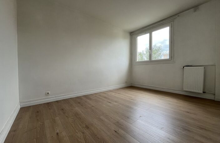 Vente appartement 2 pièces 39 m² Les Clayes-sous-Bois (78340) — photo 2