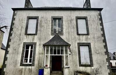 Maison en pierre de 6 pièces principales — photo du bien