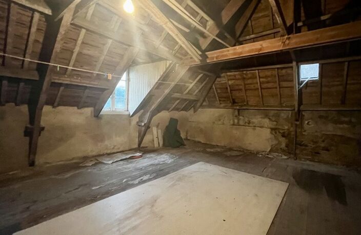 Maison en pierre de 6 pièces principales — photo 4