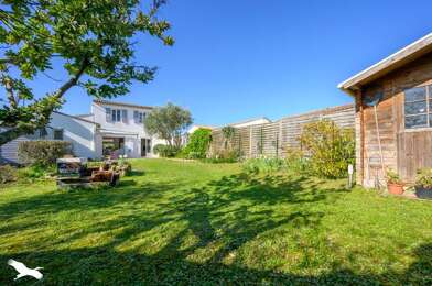 Maison 6 pièces 856080 €