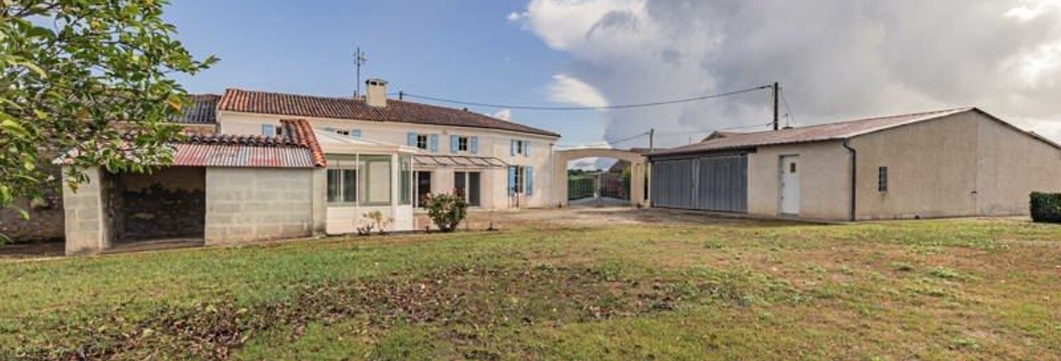 Maison 7 Pièces 235 m² à vendre à Saint-Sulpice-d'Arnoult (17250)