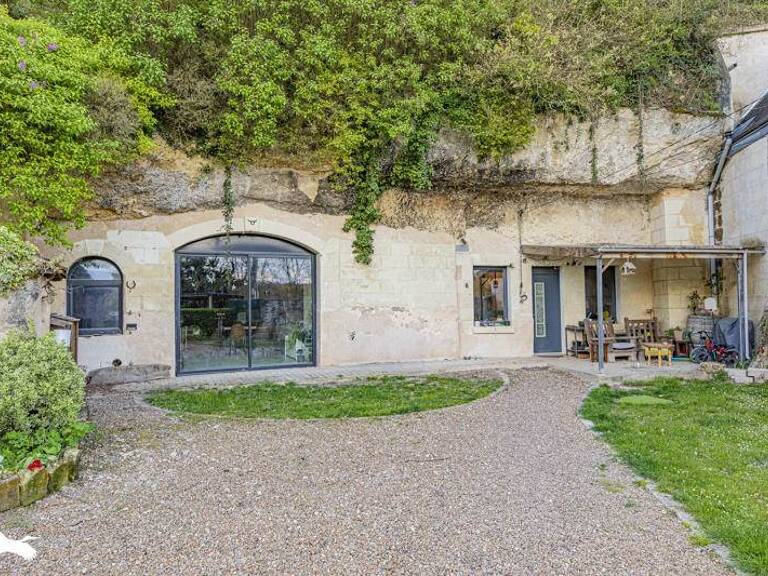 Maison en pierre de 5 pièces principales — photo 1