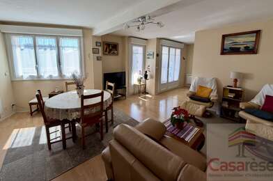 Appartement 4 pièces 259900 €