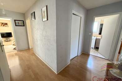 Appartement 4 pièces 219900 €