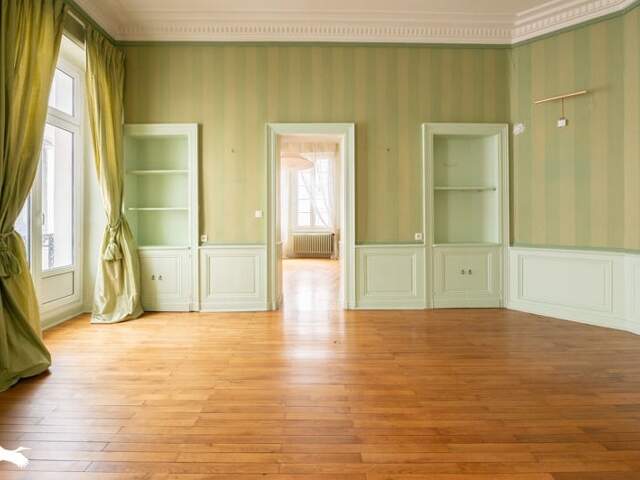Appartement de 5 pièces principales — photo du bien