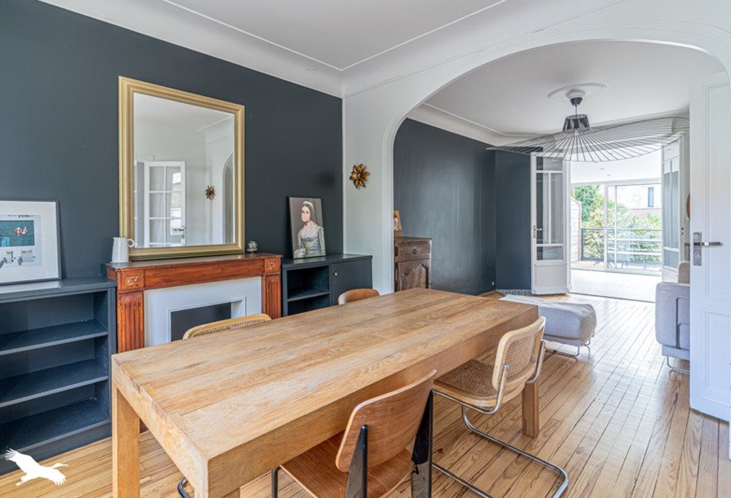 Maison art déco de 6 pièces principales — photo 1