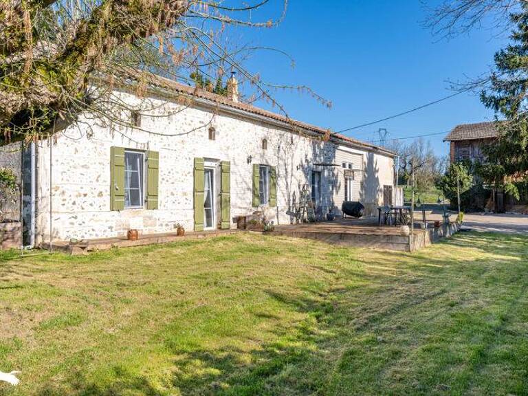 Ferme (tte) de 4 pièces principales — photo 1