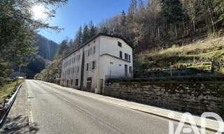 Immeuble  600 m² à vendre à Hauts de Bienne (39400)