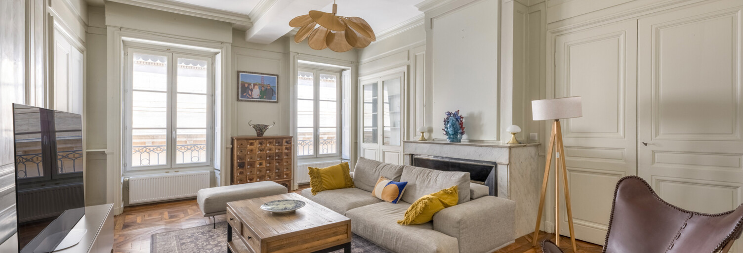 Appartement 6 Pièces 200 m² à louer à Lyon 1 (69001)