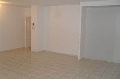Appartement 3 pièces 808 €