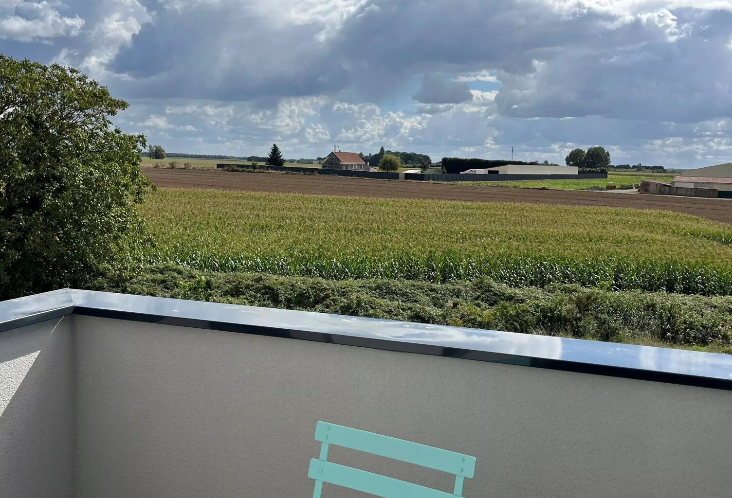 BÂTIMENT INDÉPENDANT RÉCENT (2022) — photo 1