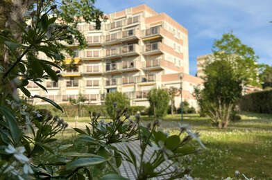 Appartement 5 pièces 1415 €