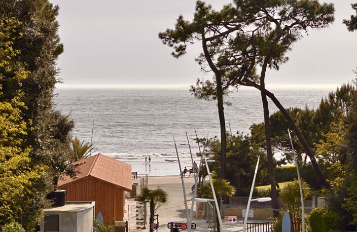 LOCATION APPARTEMENT T5 -  à deux pas de la célèbre plage de — photo 3