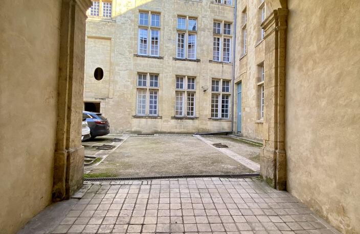 Beau studio au calme-Quartier Saint Pierre — photo 5