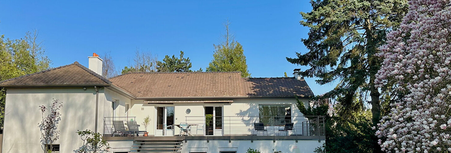 Maison 7 Pièces 185 m² à vendre à Mérignies (59710)