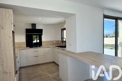 Maison 5 pièces 599000 €