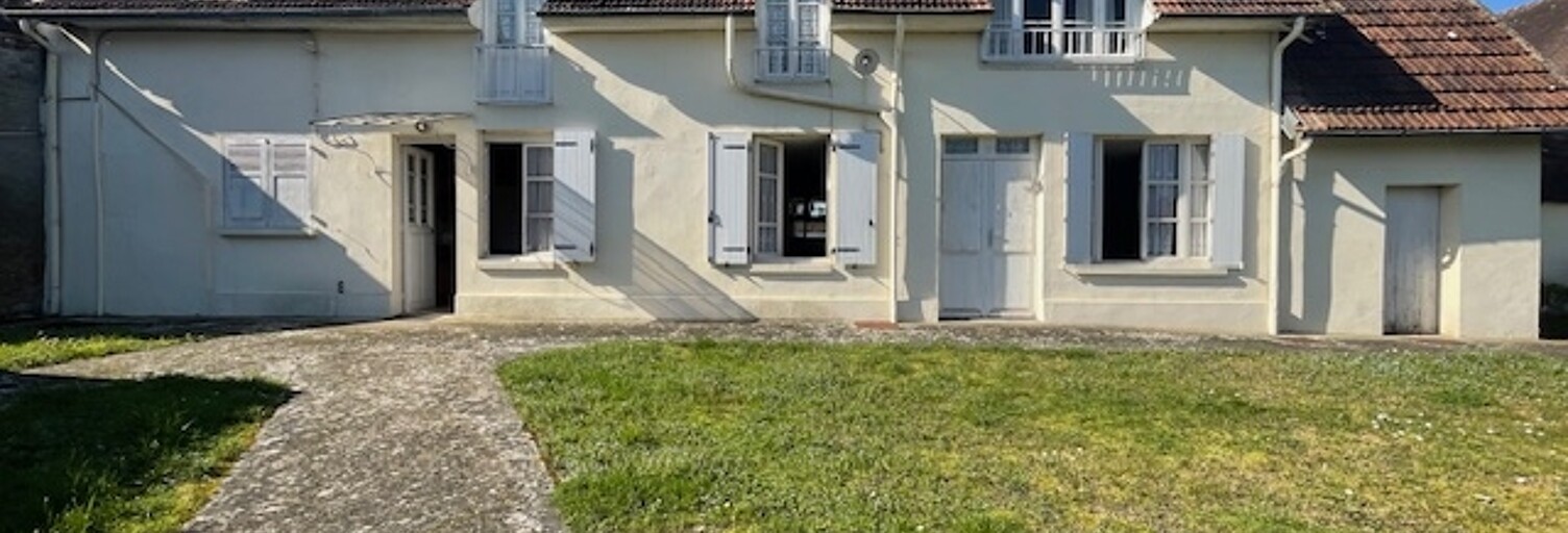 Maison 5 Pièces 125 m² à vendre à Les Trois Lacs (27700)