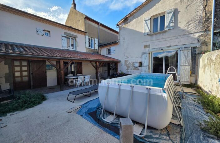 *** EXCLUSIVITE *** ENSEMBLE DE 2 MAISONS AVEC COUR *** FAYET-LE-CHÂTEAU 63160 *** — photo 2