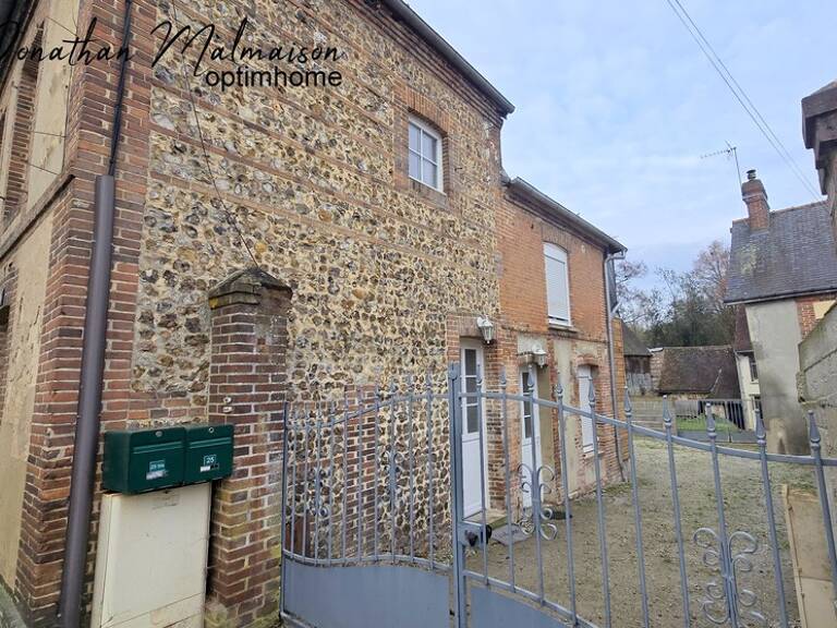 GROS POTENTIEL – Ensemble immobilier – Centre-ville de L’Aigle — photo 1
