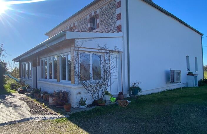 Maison bourgeoise rénovée (DPE A) esprit art déco de 8 pièces Proche de EUGENIE LES BAINS (40) — photo 5