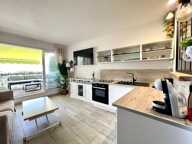 APPARTEMENT 2 PIÈCES 33M2 1ÉRE LIGNE VUE MER — photo 4