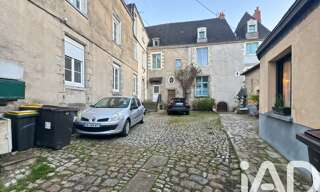 Immeuble  136 m² à vendre à Laval (53000)