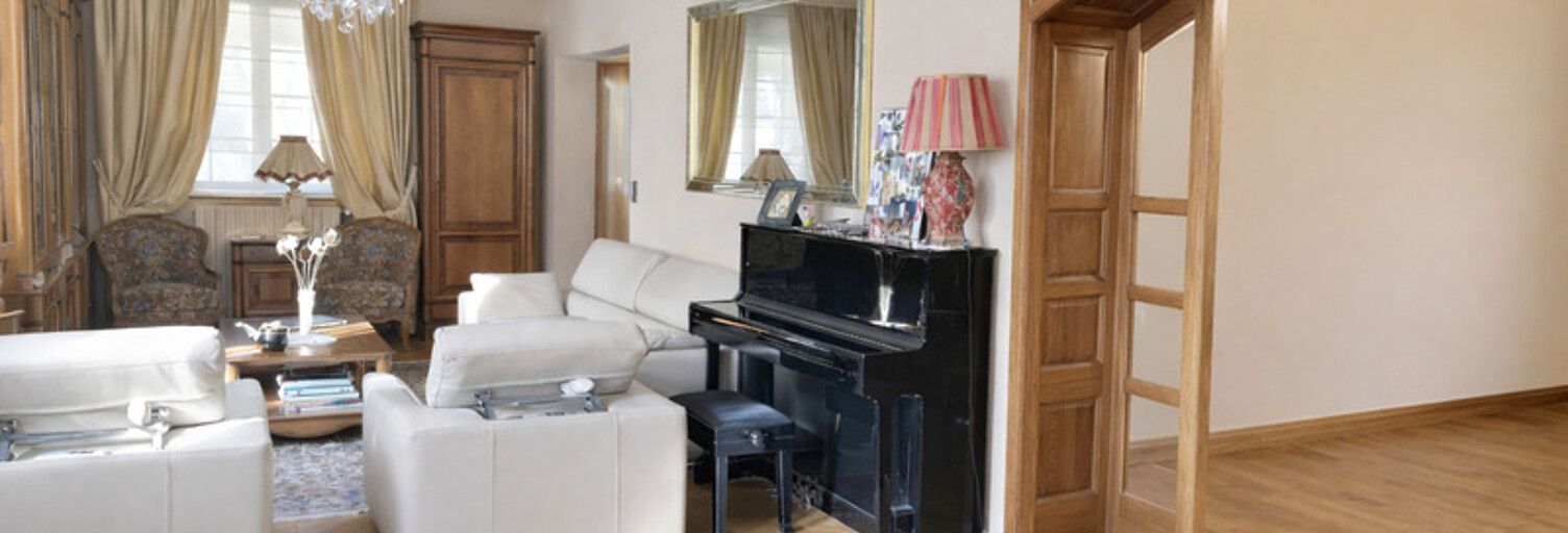 Maison 11 Pièces 305 m² à vendre à Brive-la-Gaillarde (19100)