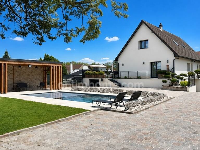 Maison familiale rénovée avec prestations haut de gamme – DPE A – Piscine chauffée– Environnement privilégié ✨ — photo 1