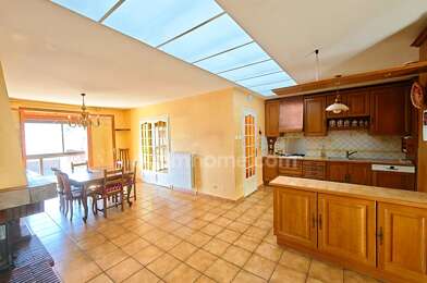 Maison 6 pièces 315000 €