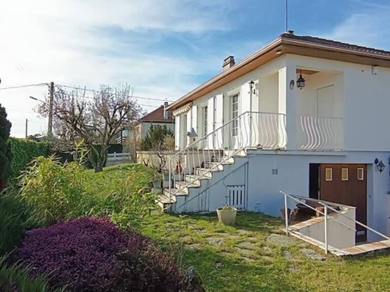 Maison à vendre 5 pièces ISSOIRE (63) — photo 1