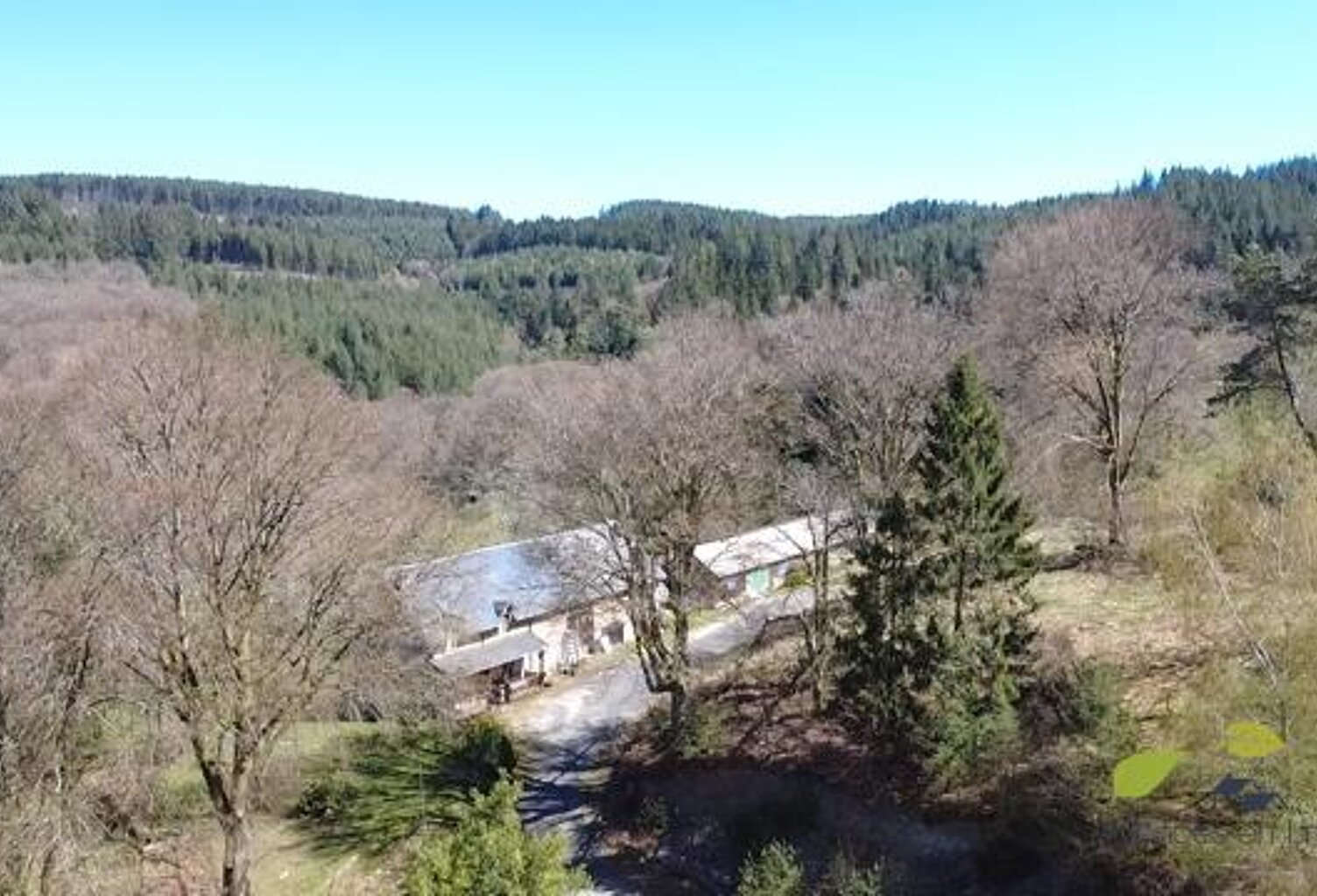 CORREZE — photo 1