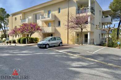 Appartement 3 pièces 276600 €