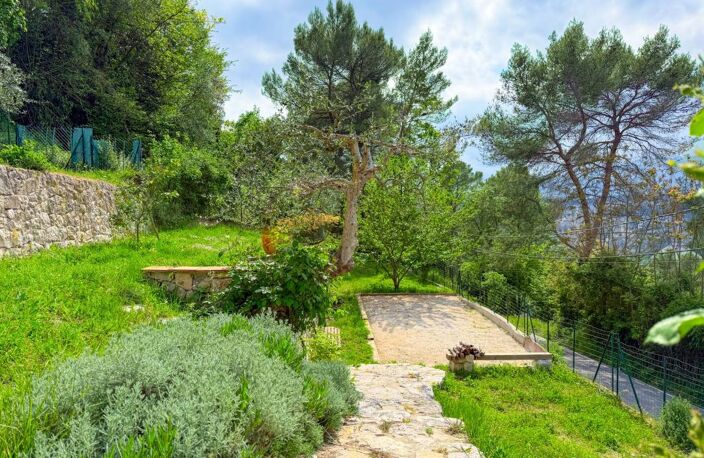 Maison à vendre à PEILLE 5 pièces 103 m²  jardin plat 2600 m²  piscine garage — photo 3