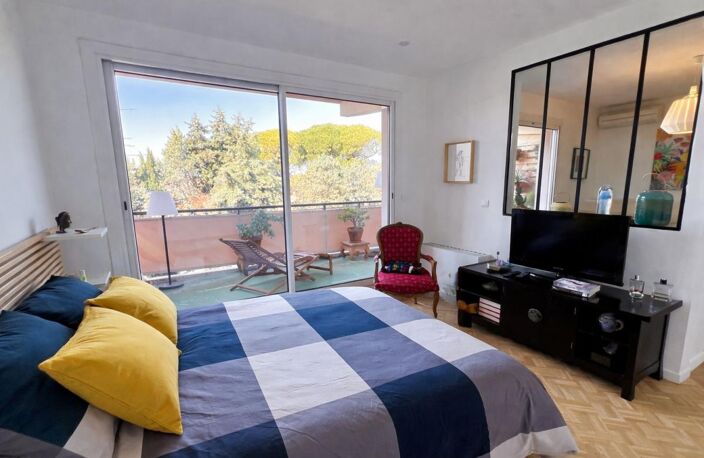 À VENDRE - Magnifique T2 rénové avec goût — photo 4