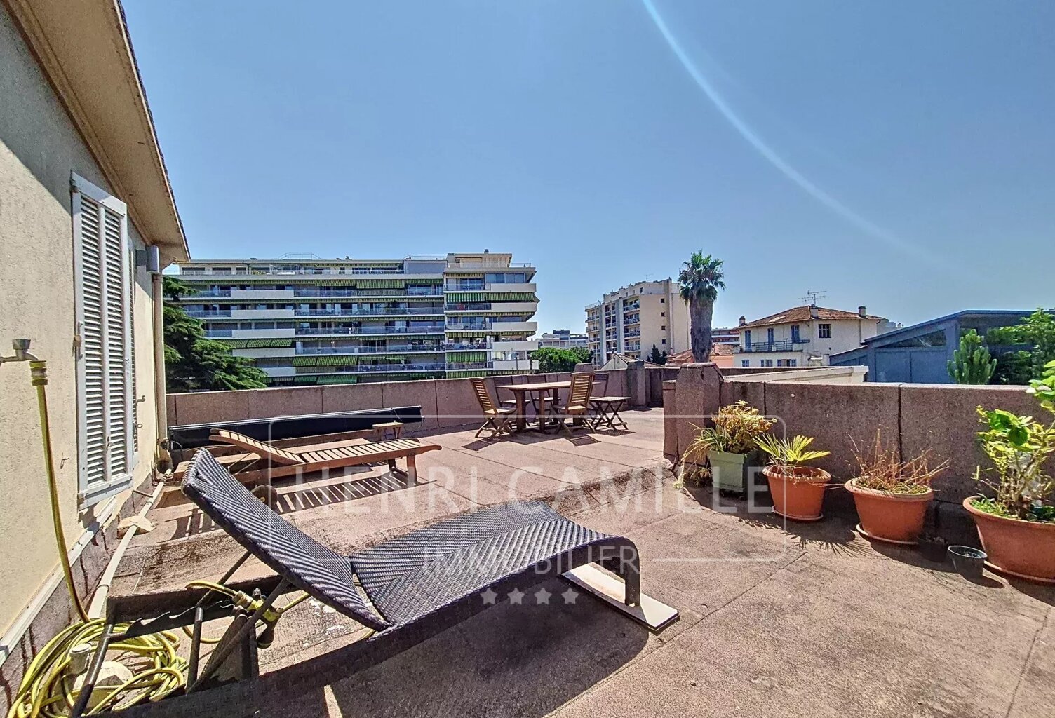 Cannes Centre — photo 1