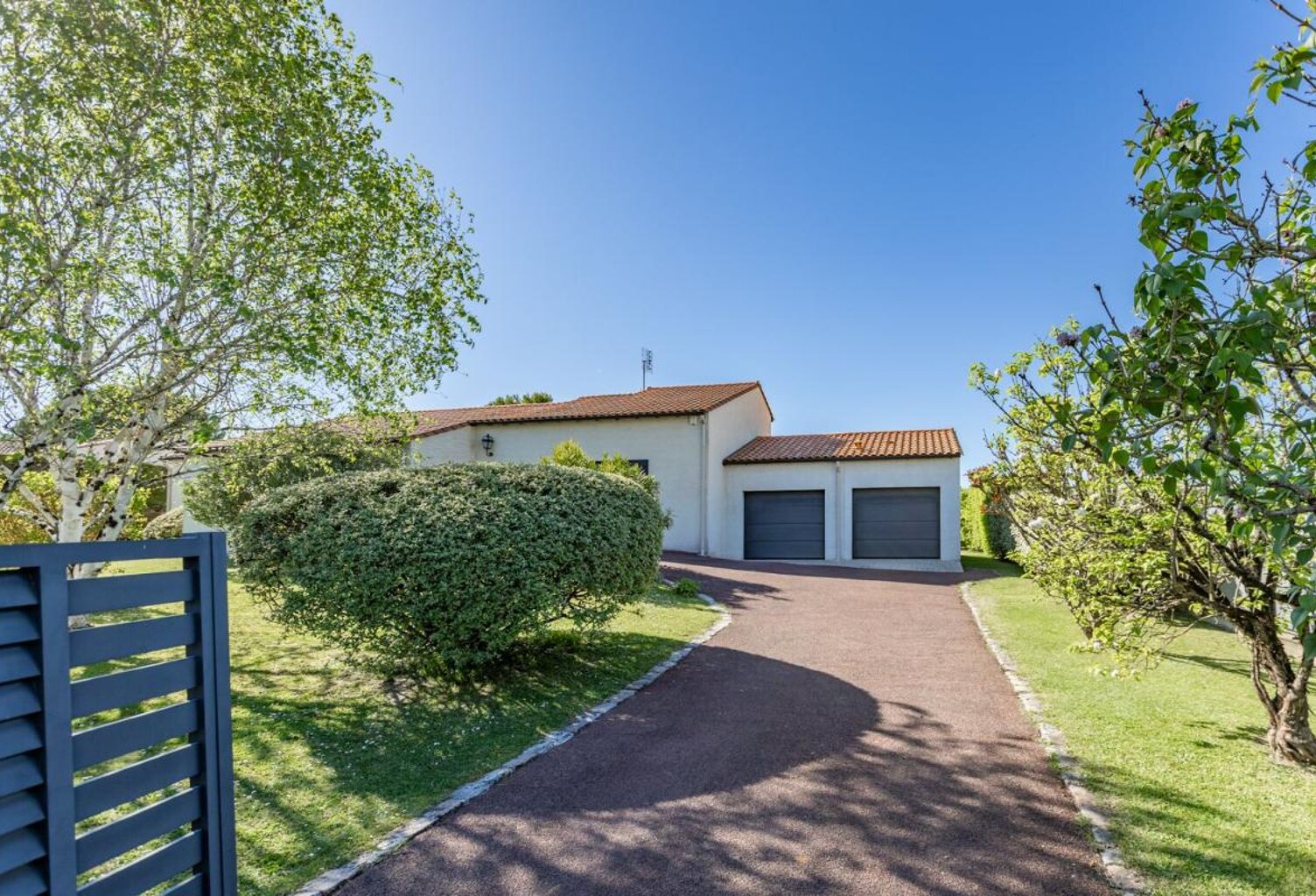 Maison À Vendre — photo 1
