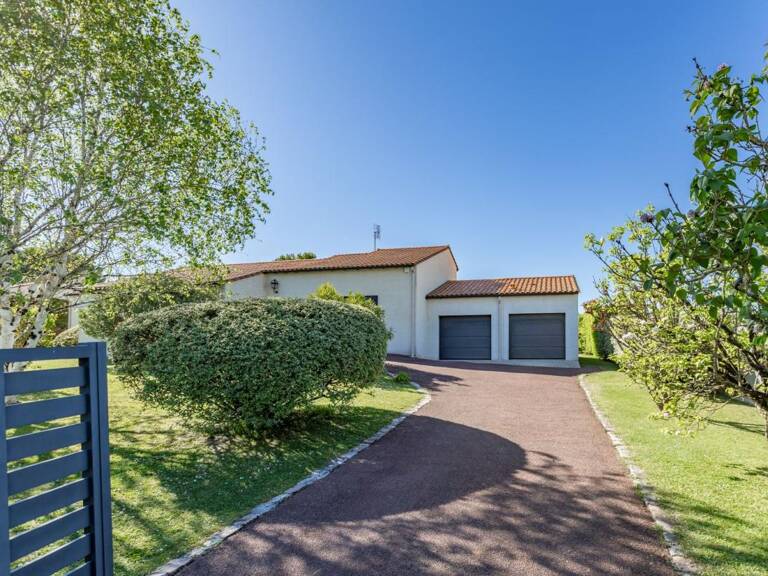 Maison À Vendre — photo 1