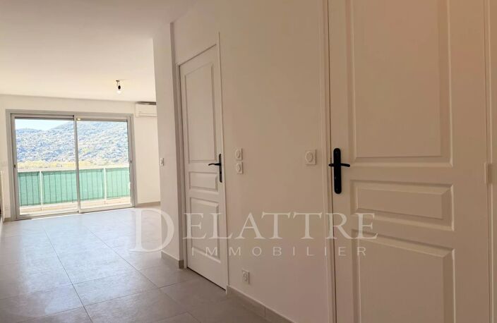 Charmant studio contemporain à Cannes La Bocca — photo 3