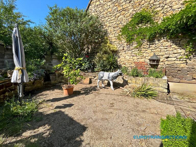 PFAFFENHOFFEN, MAISON DE 113m² AU CENTRE VILLE AVEC JARDIN — photo 1