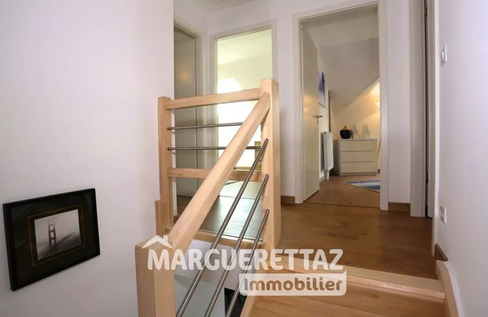 Duplex T4 avec jardin — photo 4