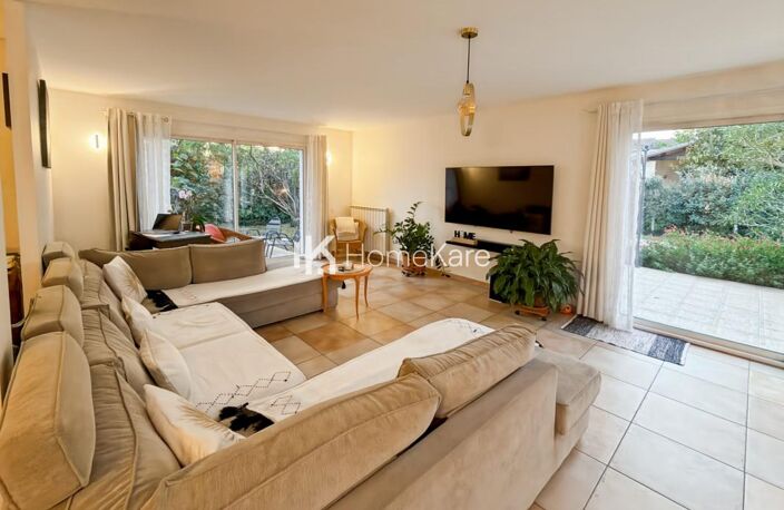 SUPERBE MAISON AVEC APPARTEMENT T3 — photo 2